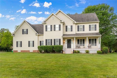 8216 Pilgrim Ter, Richmond, VA 23227