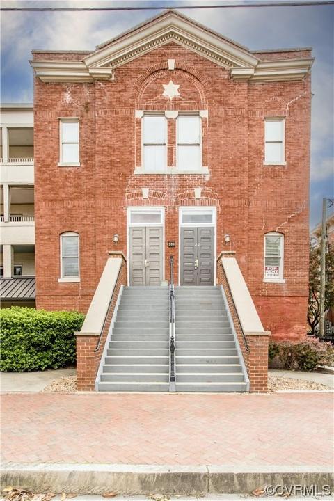 209 N 19th St #32, Richmond, VA 23223