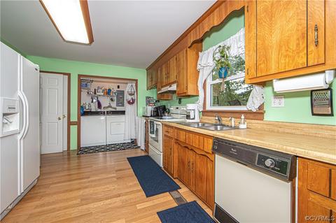 4202 Fort Sumter Ct, Midlothian, VA 23112 photo 10
