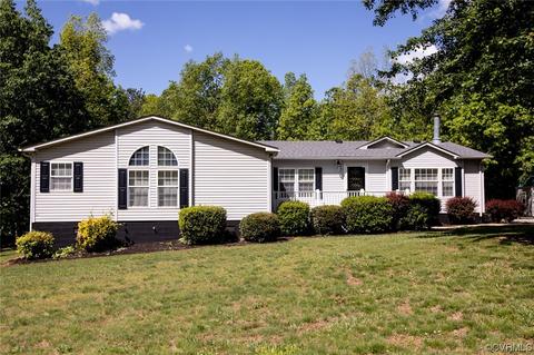 6150 Soap Stone Rd, Jetersville, VA 23083