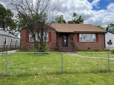 240 St Marks St, Petersburg, VA 23803