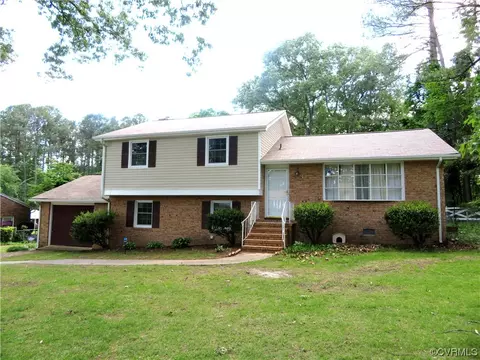 4506 Fairway Rd, North Dinwiddie, VA 23803