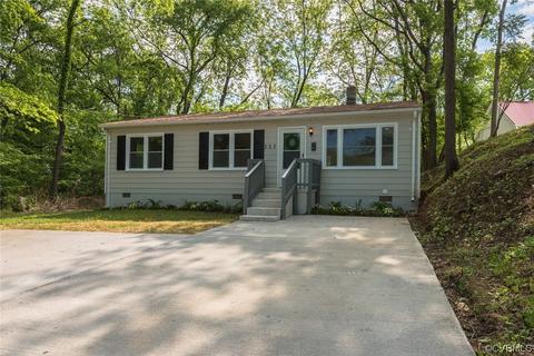 406 N Virginia St, Farmville, VA 23901