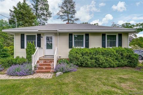 8407 Hood Dr, Richmond, VA 23227