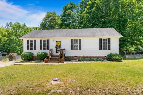 540 Pleasant Dr, Hopewell, VA 23860