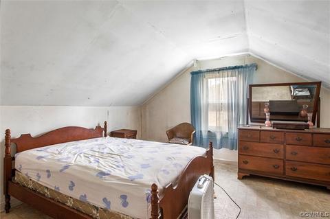 6322 White Oak Rd, Wilsons, VA 23894 photo 20