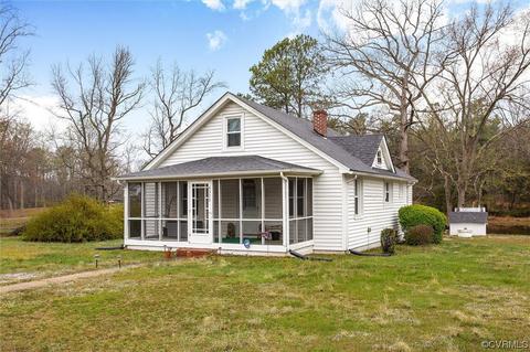 6322 White Oak Rd, Wilsons, VA 23894 photo 2