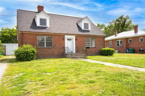 1616 W Washington St, Petersburg, VA 23803