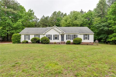 11106 Warwick Dr, North Dinwiddie, VA 23805