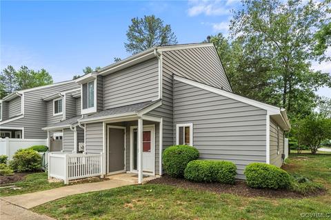 1301 Sycamore Square Dr, Midlothian, VA 23113 photo 2
