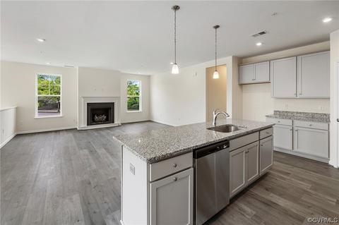 12437 Wescott Ave, Midlothian, VA 23112