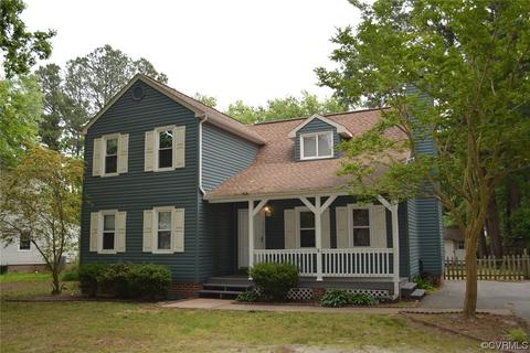 1423 Austin Rd, Chester, VA 23836