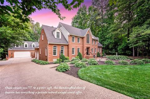 6007 Country Walk Rd, Midlothian, VA 23112