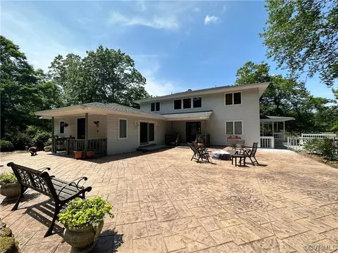 375 Earl Dr, Lancaster, VA 22503 photo 4