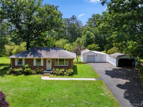 11215 Thorncroft Dr, Glen Allen, VA 23060