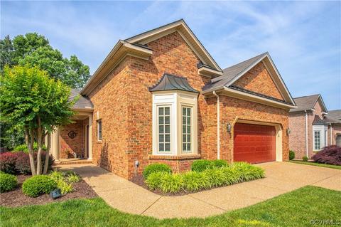 5072 Park Commons Loop #19, Glen Allen, VA 23059