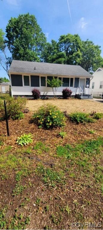 2107 S Whitehill Dr, Petersburg, VA 23803
