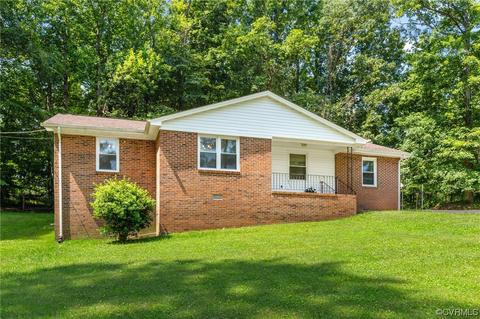5817 Middle Rd, Prince George, VA 23875
