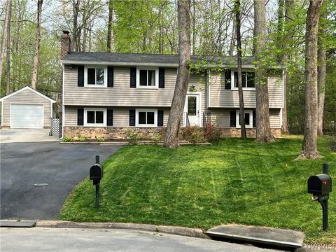 13200 Gate Post Ct, Midlothian, VA 23112