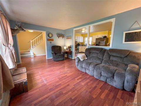 503 Third St, Blackstone, VA 23824 photo 5