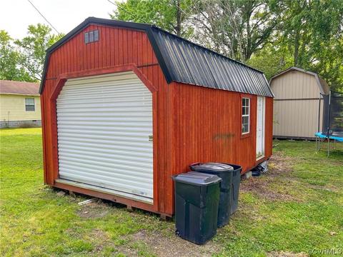 503 Third St, Blackstone, VA 23824 photo 35