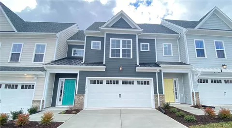 13721 Randolph Pond Ln, Midlothian, VA 23114