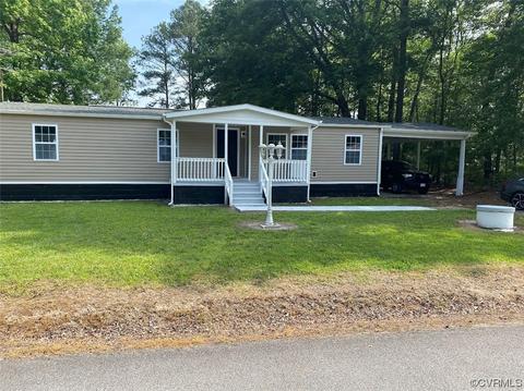 9235 Maclin Ave, Jarratt, VA 23867