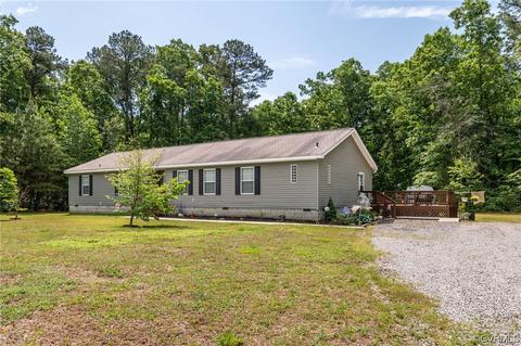 10356 Lamore Dr, Disputanta, VA 23842