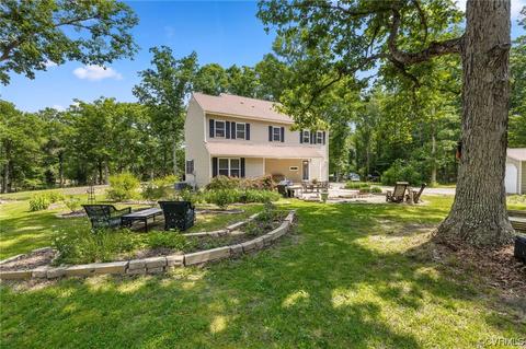 901 Hockett Rd, Manakin Sabot, VA 23103