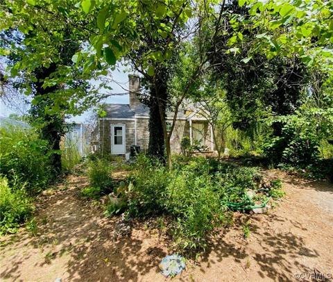 2707 Stonewall Ave, Richmond, VA 23225