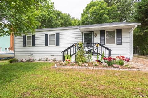 9532 Lost Forest Dr, North Chesterfield, VA 23237