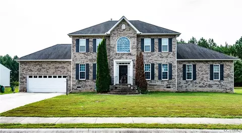 926 Gustavo Ln, Petersburg, VA 23805