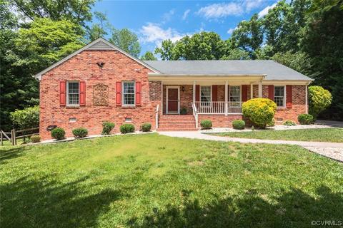 2200 Oak Water Ct, North Chesterfield, VA 23235