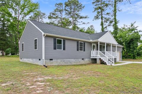 2402 Ironwood Ln, Hayes, VA 23072