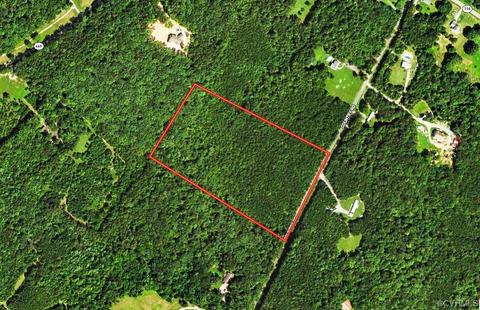 2200 Country Rd, Beaverdam, VA 23015