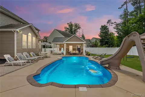 2679 Brownstone Cir, Williamsburg, VA 23185