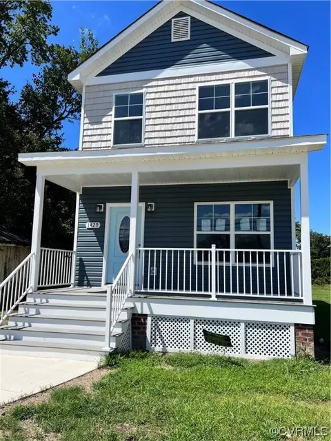 1429 Halifax St, Petersburg, VA 23803