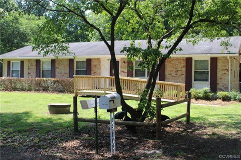 6003 Pine St, Richmond, VA 23223
