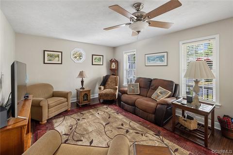 3101 Pinefields Dr, Henrico, VA 23231 photo 3