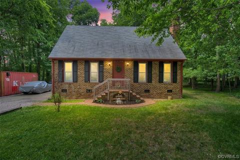 25325 Fulmar Cir, Petersburg, VA 23803