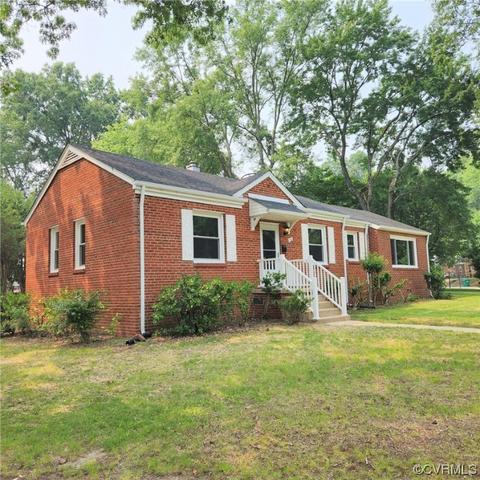 16 Medlock Rd, Sandston, VA 23150
