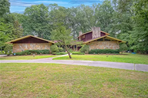 19601 Oxford Ln, Sutherland, VA 23885 photo 2
