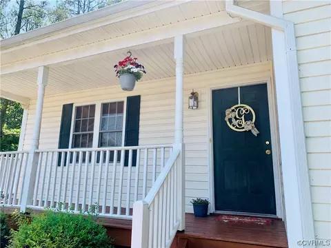 3724 Dalhart Ct, Chester, VA 23831