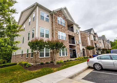 1020 Westwood Village Way #401, Midlothian, VA 23114