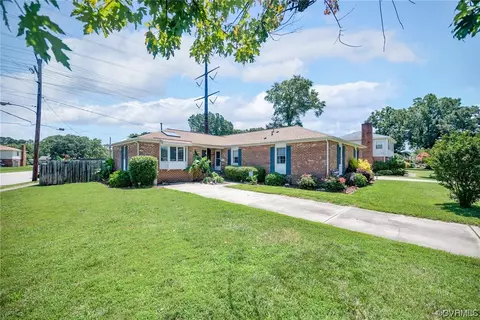 366 Brout Dr, Hampton, VA 23666