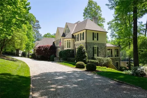 24 Mystic Rd, Richmond, VA 23238