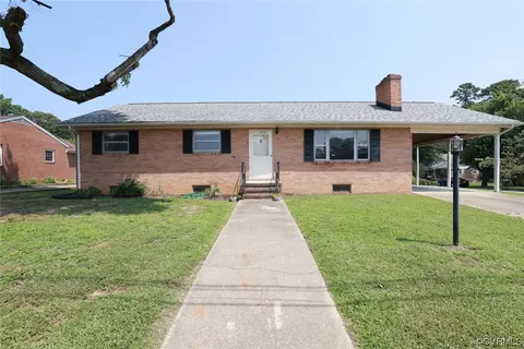 3301 Walnut St, Hopewell, VA 23860