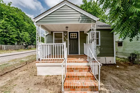101 Seaboard St, Petersburg, VA 23803