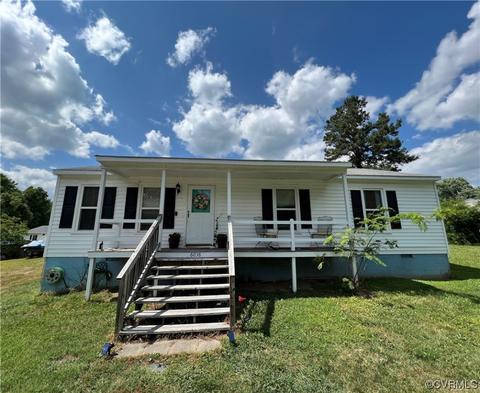 6038 Deerwater Ct, North Chesterfield, VA 23237