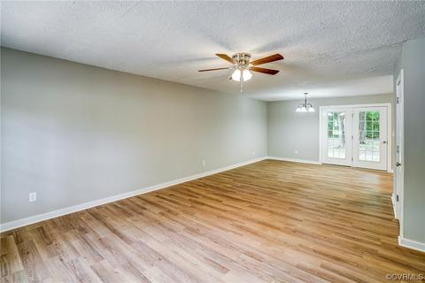 7639 Walnut Rd, Gloucester, VA 23061 photo 8